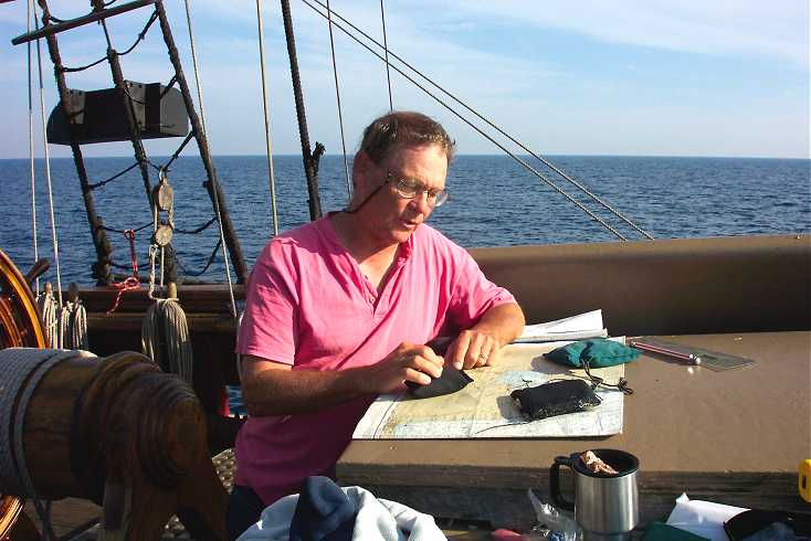 Tall Ship Bounty Bay City - Sarnia August 2003 image100_0116.jpg Tall Ship Bounty Bay City - Sarnia August 2003 image 100_0116.jpg